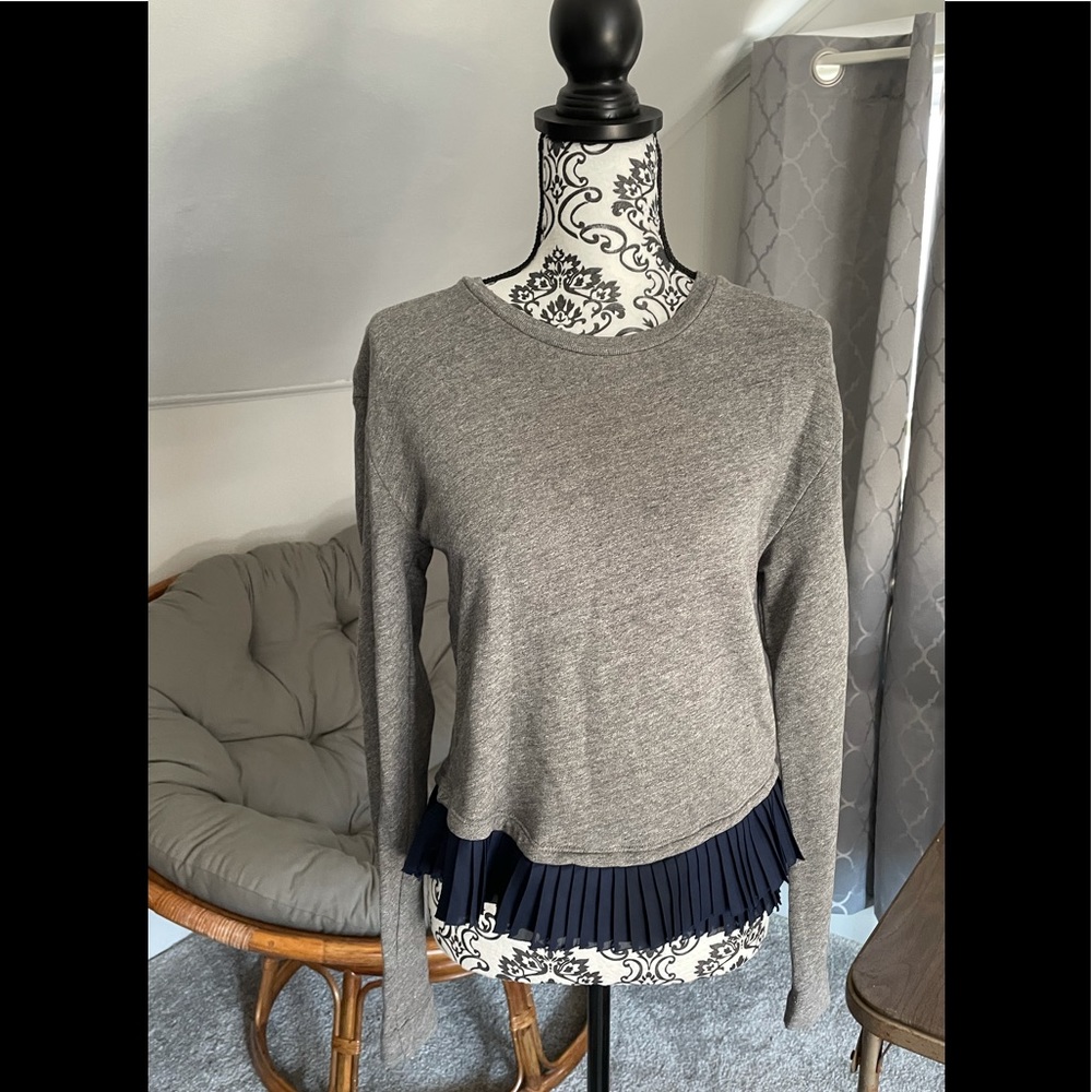 JCrew long sleeve sweater size xl